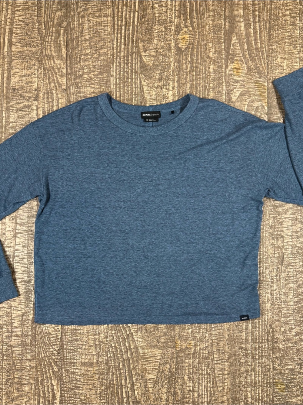 NWOT Prana Heathered Slate Blue Cropped Crew Long Sleeve T-Shirt